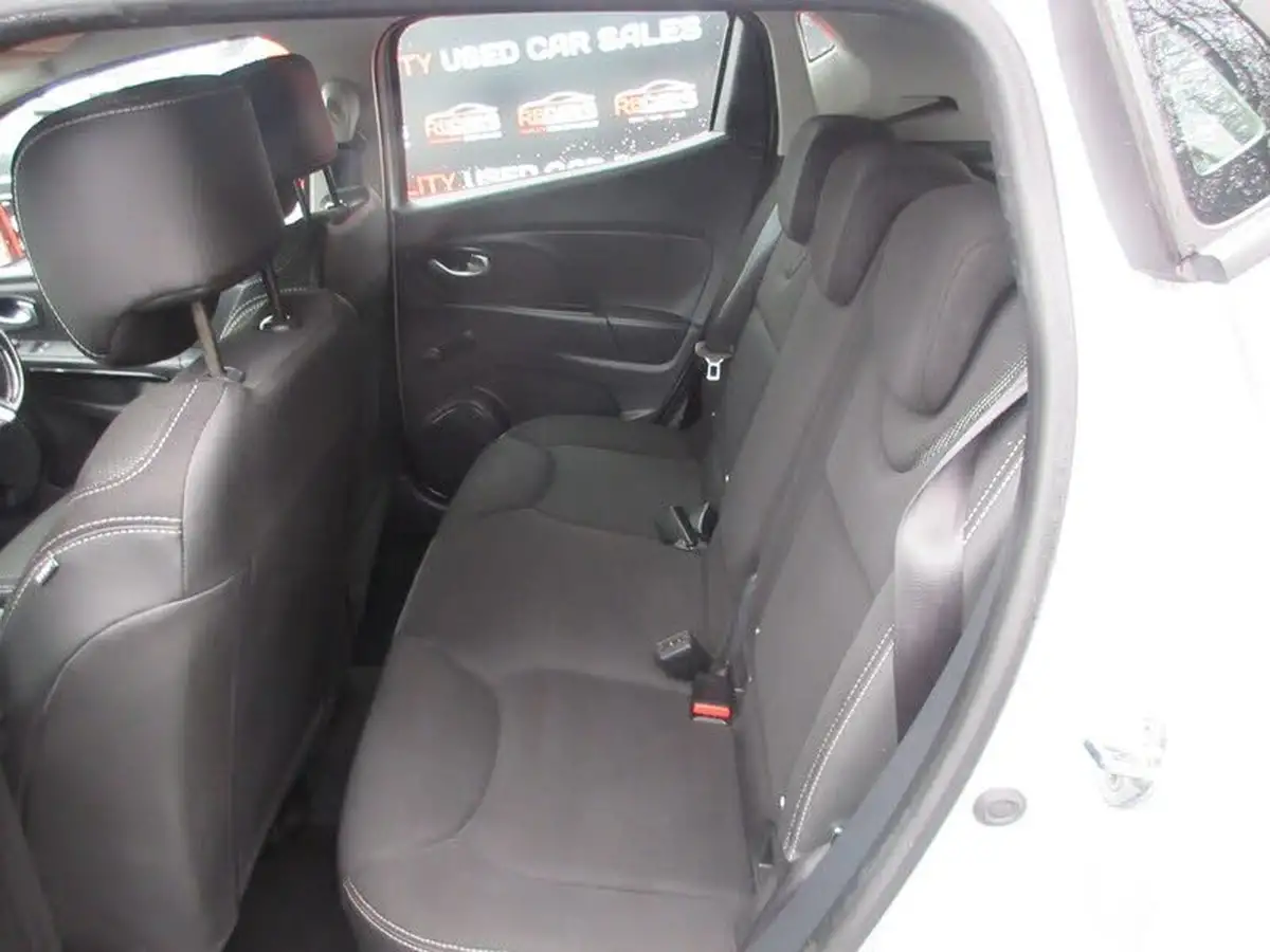 2016-renault-clio-12-dynamique-nav-16v-big-23