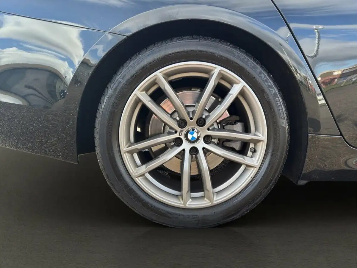 2019-bmw-5-series-20td-520d-m-sport-188bhp-touring-5d-big-17