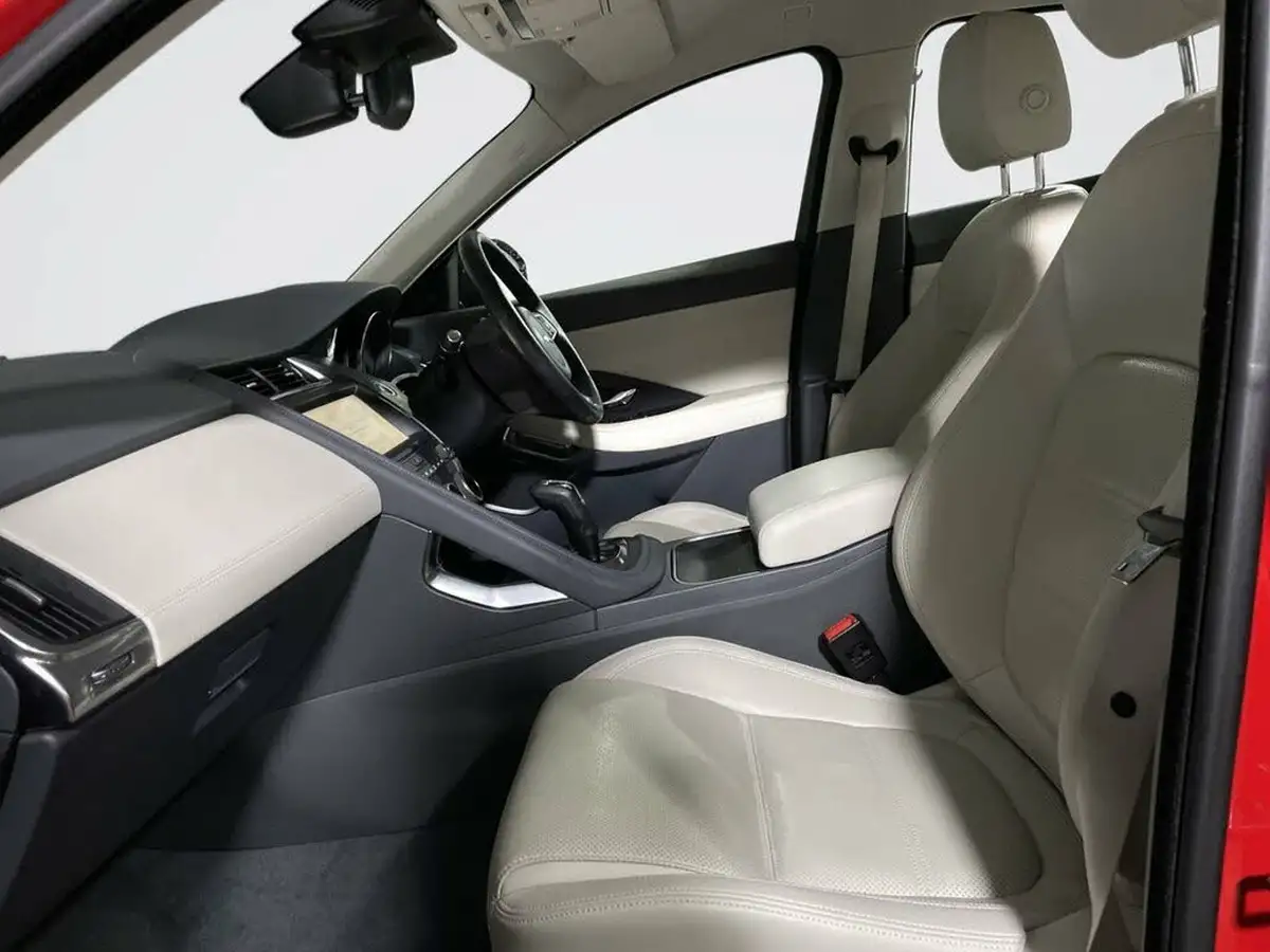 2019-jaguar-e-pace-20-i4-se-249ps-big-8