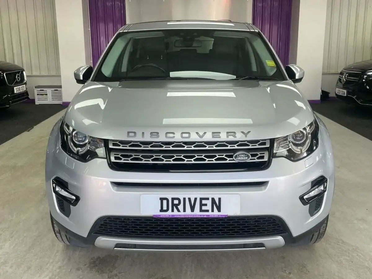 2017-land-rover-discovery-sport-20ed4-hse-big-3