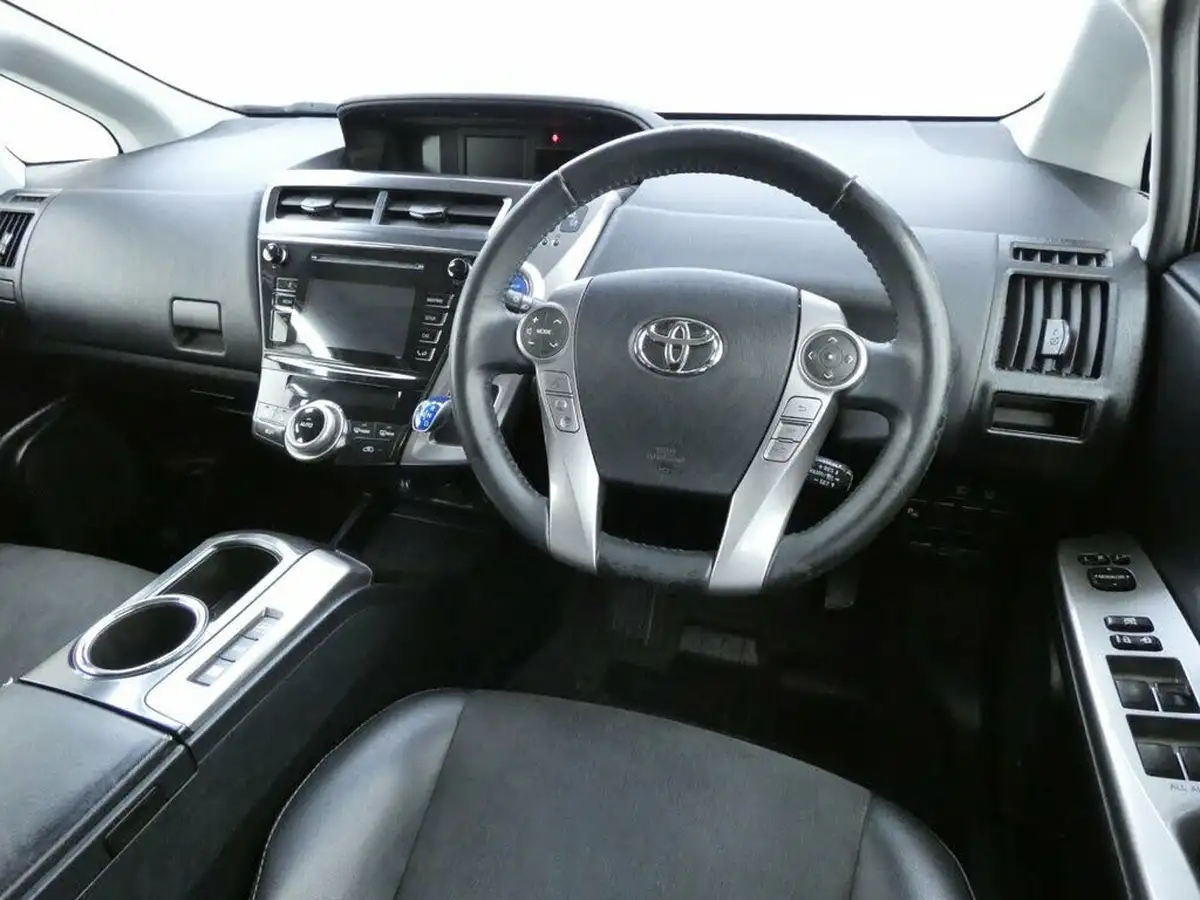 2019-toyota-prius-18-vvt-i-excel-big-17