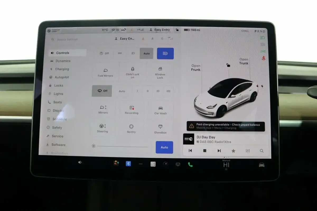 2021-tesla-model-3-e-long-range-4x4-big-25