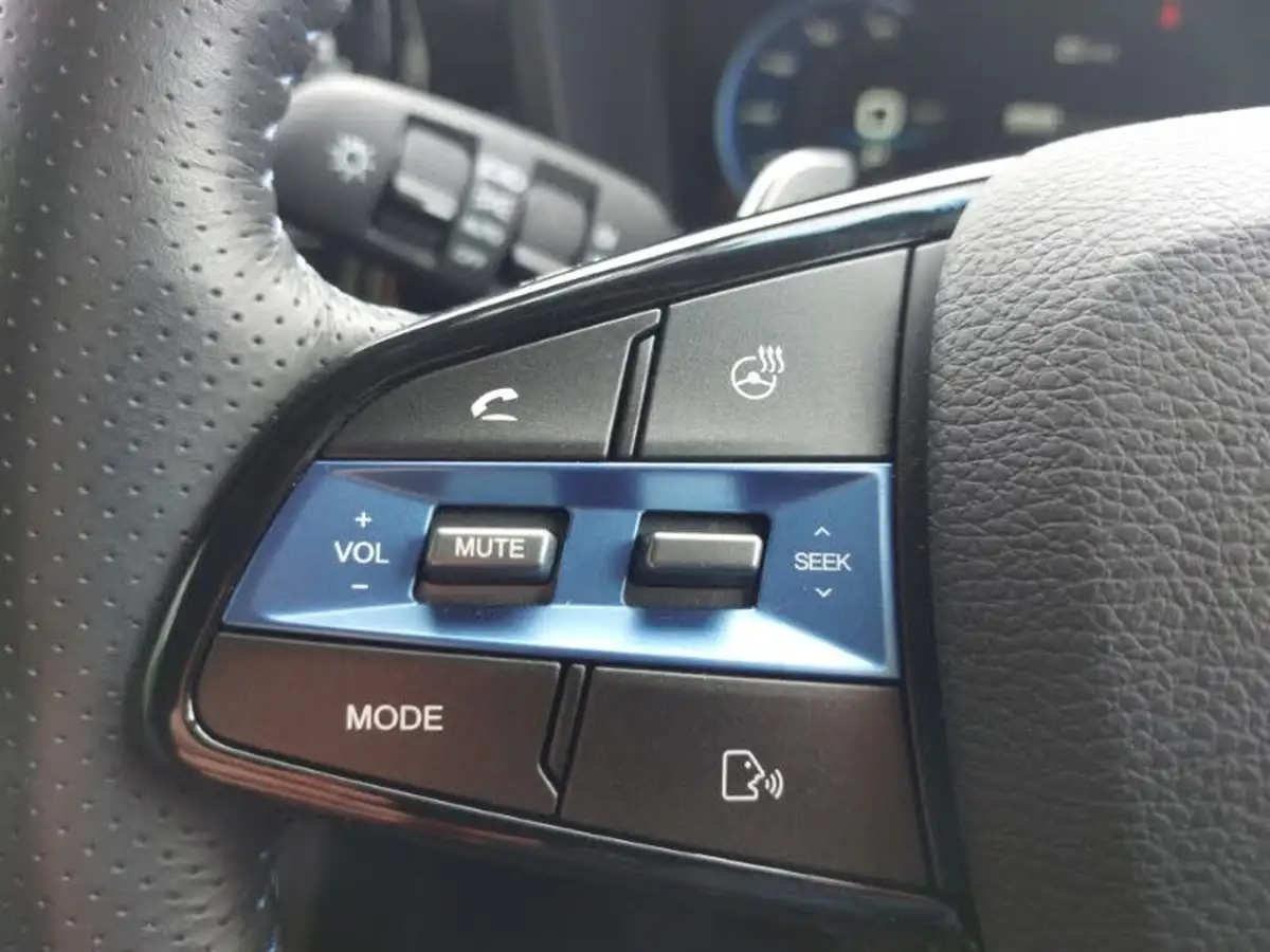2022-kgm-ssangyong-korando-e-motion-e-ultimate-big-12
