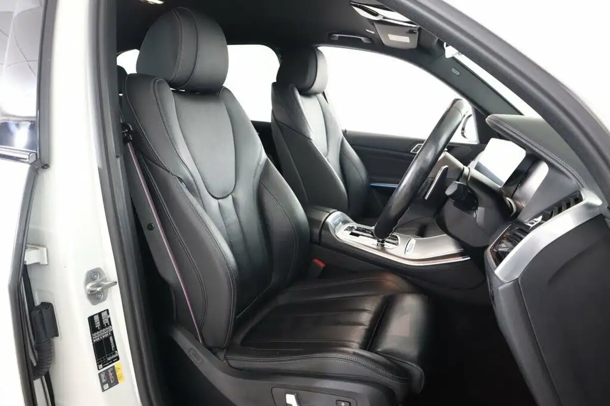 2021-bmw-x5-30-xdrive-45e-m-sport-big-40