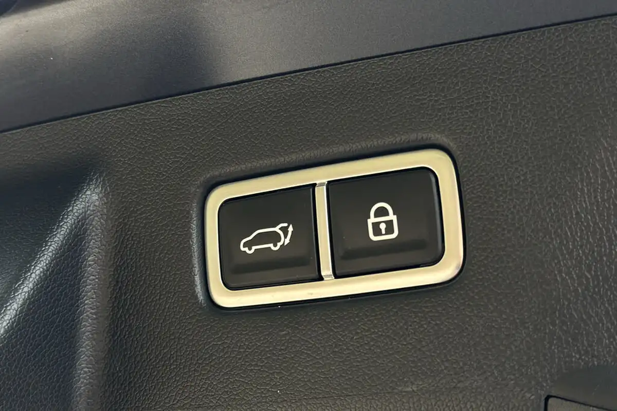 2022-kia-sorento-16-t-gdi-3-226bhp-hev-big-24