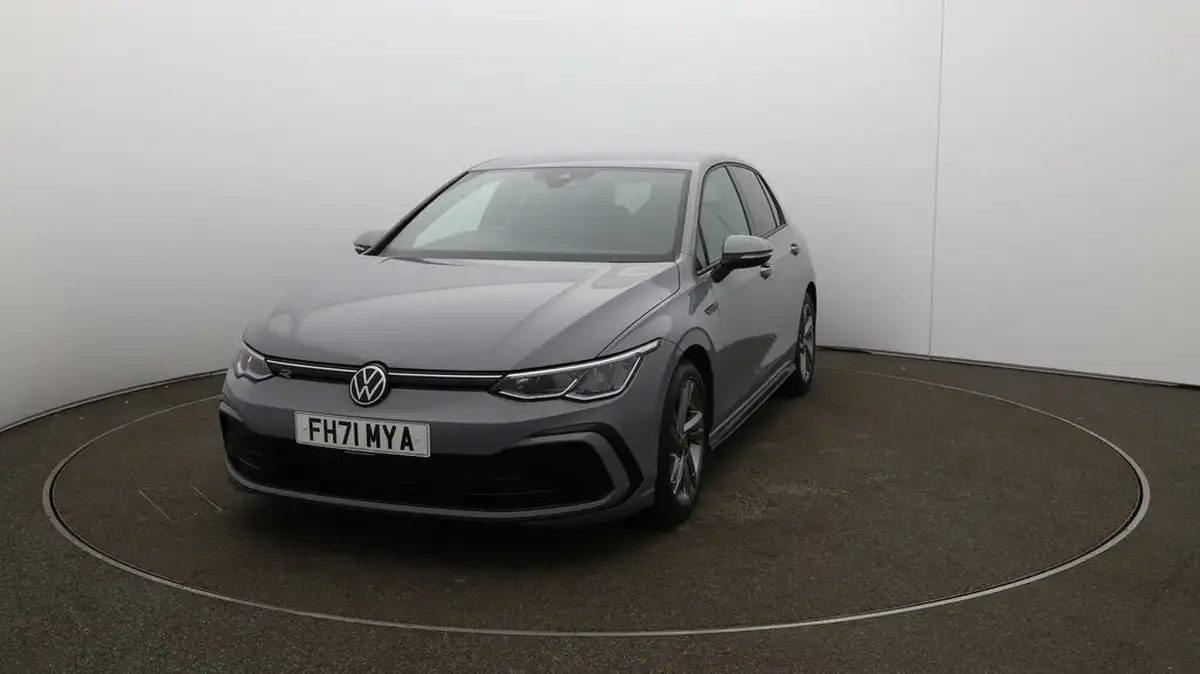 2022-volkswagen-golf-15-tsi-r-line-150ps-hatchback-big-31