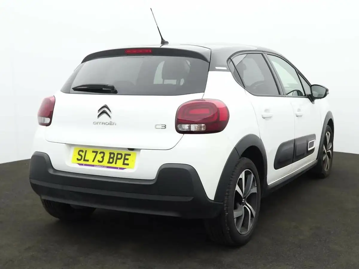 2023-citroen-c3-12-puretech-shine-plus-110ps-ss-big-5