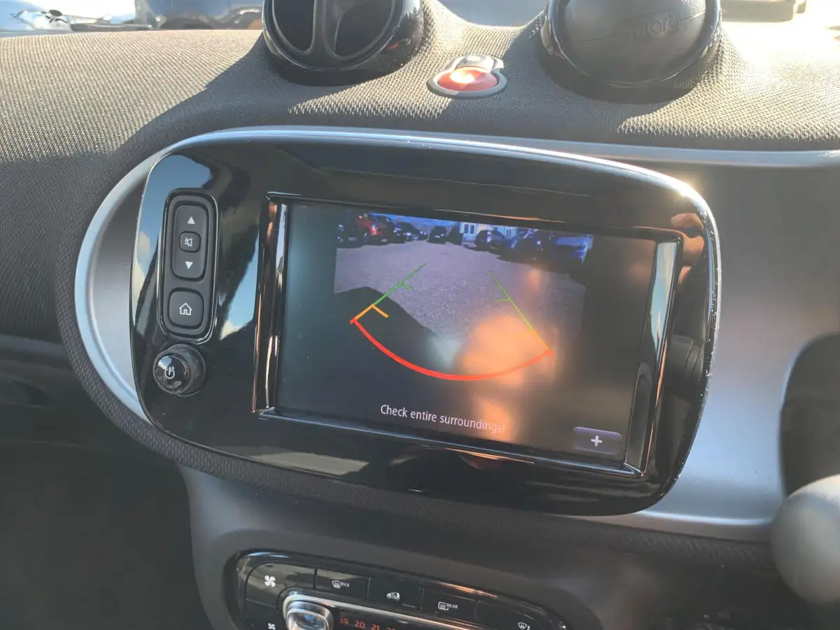 2016-smart-forfour-10-prime-71bhp-premium-plusss-big-14