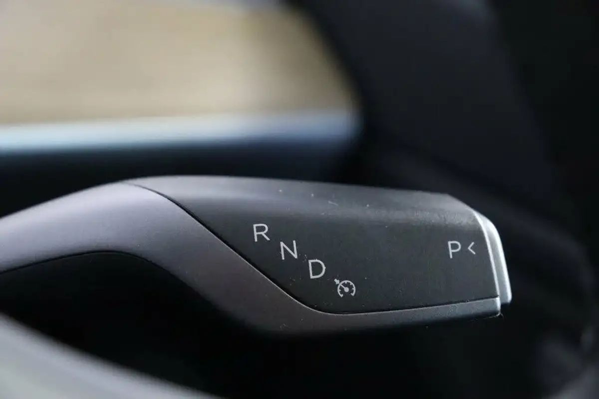 2019-tesla-model-3-e-standard-plus-big-24
