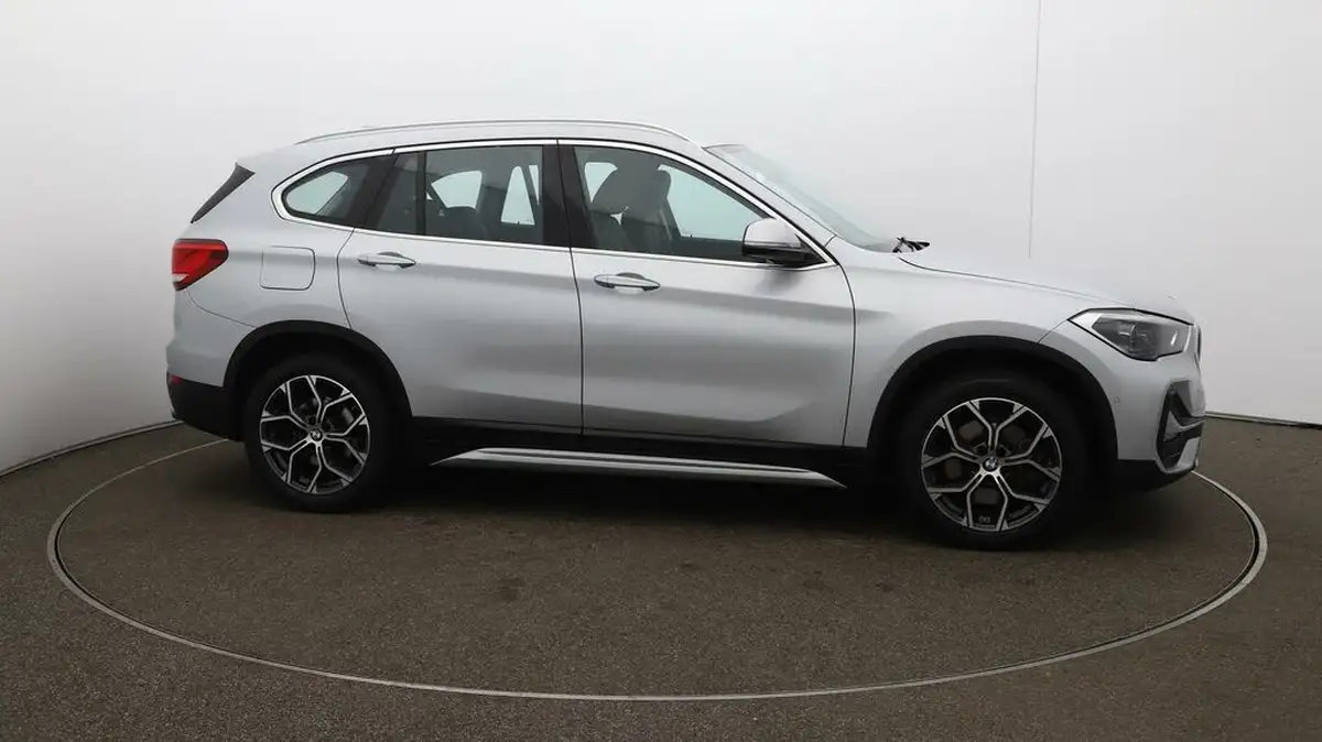 2020-bmw-x1-20-xdrive20i-xline-189bhp-big-45