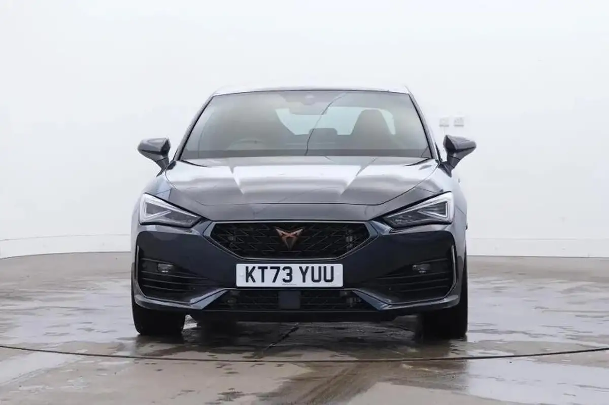 2024-cupra-leon-nf-20-tsi-vz3-design-edition-300ps-hatchback-big-3