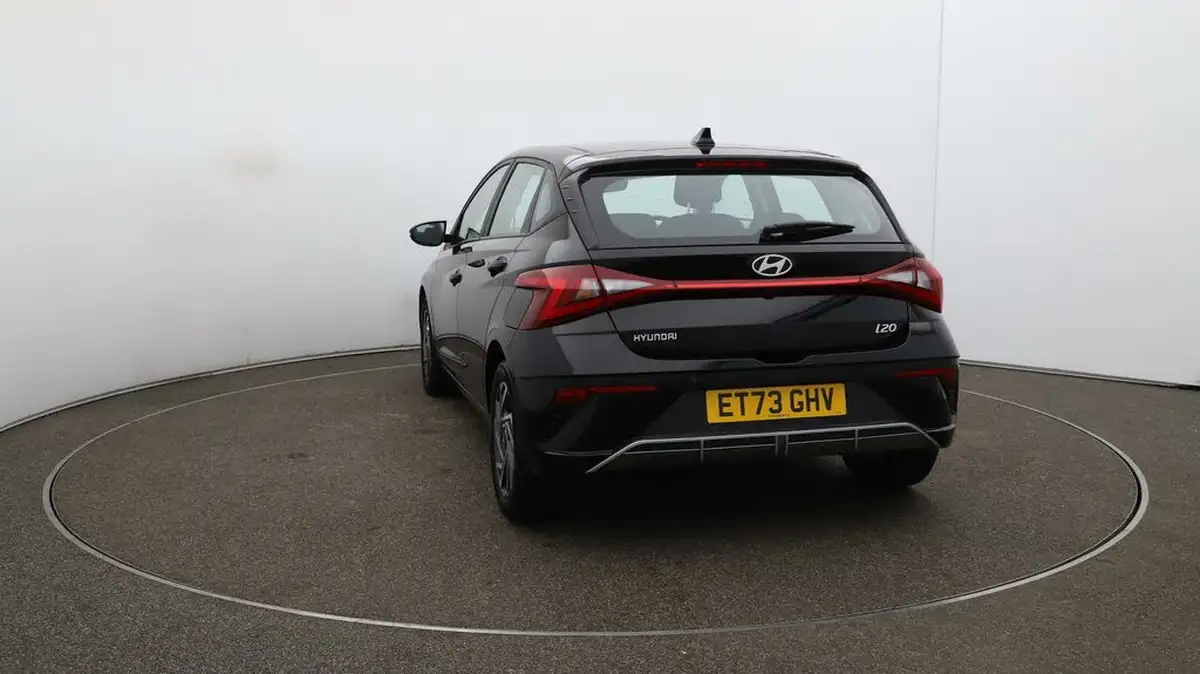 2024-hyundai-i20-10-t-gdi-advance-big-58