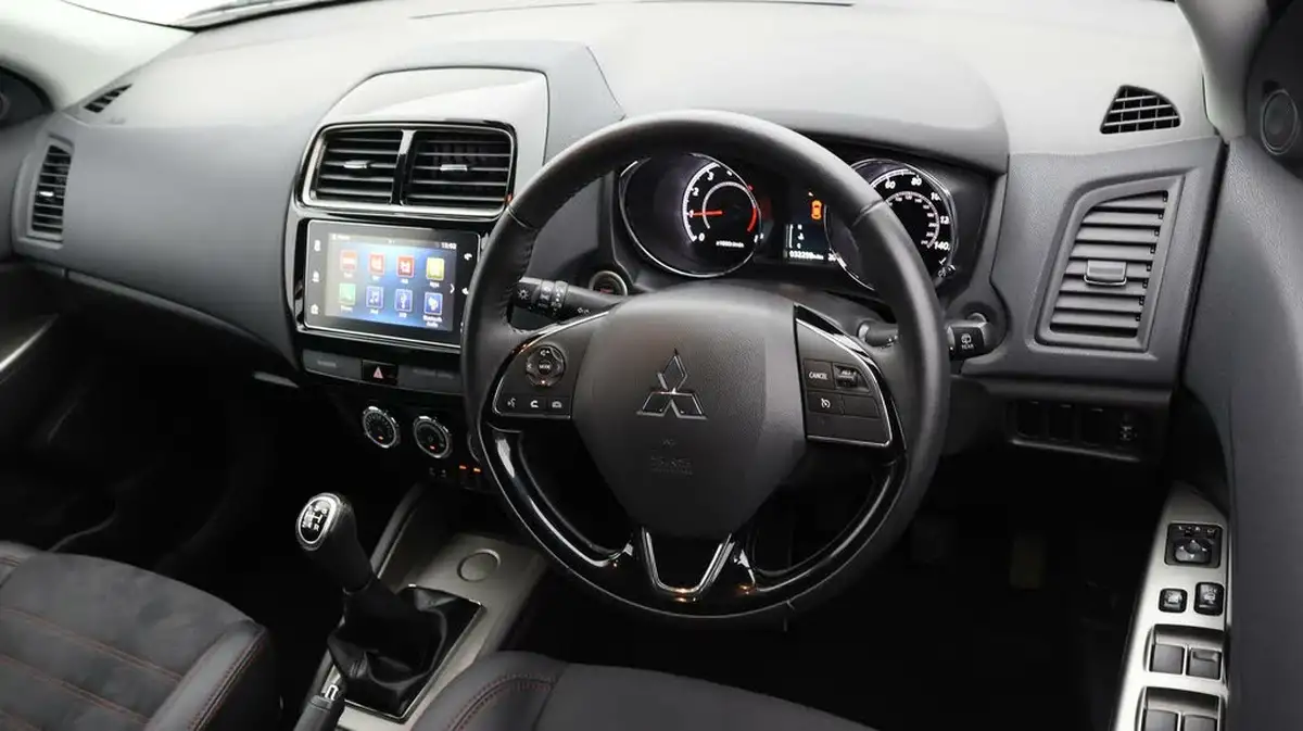 2019-mitsubishi-asx-16-juro-big-8