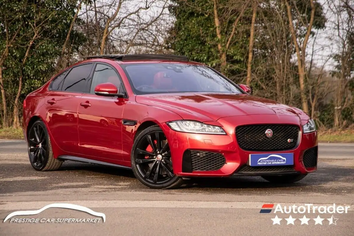 2016-jaguar-xf-30-s-big-0