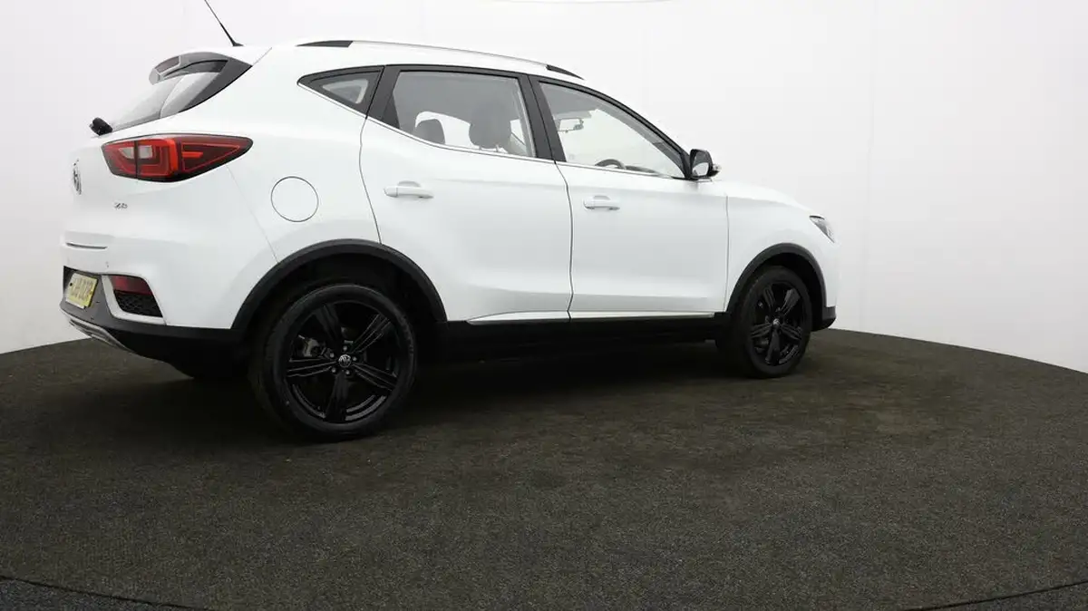 2019-mg-zs-suv-15-vti-tech-exclusive-105bhp-big-32