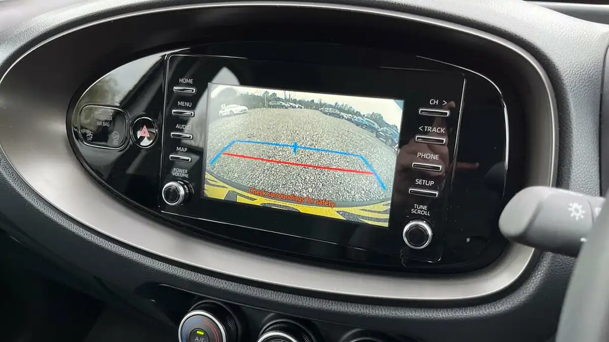 2023-toyota-aygo-x-10-vvt-i-pure-cvt-big-34