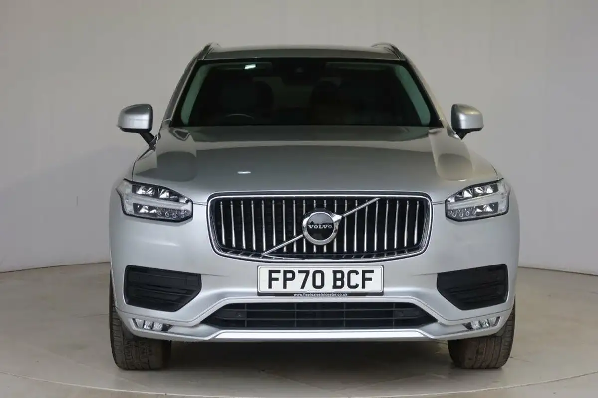 2021-volvo-xc90-20-b5-momentum-big-5