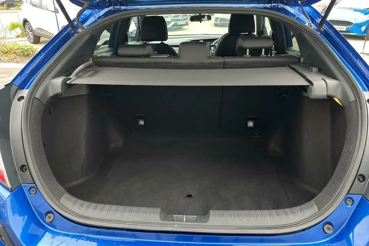 2021-honda-civic-15-vtec-turbo-sport-ss-cvt-big-18