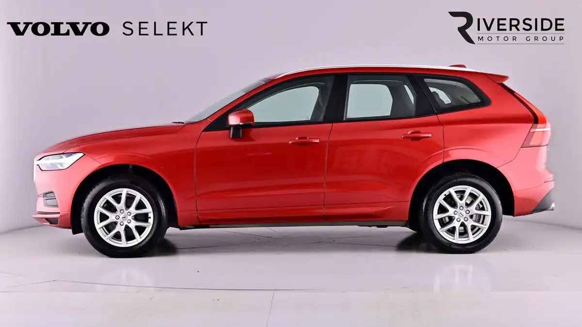 2021-volvo-xc60-20td-b4-momentum-big-6