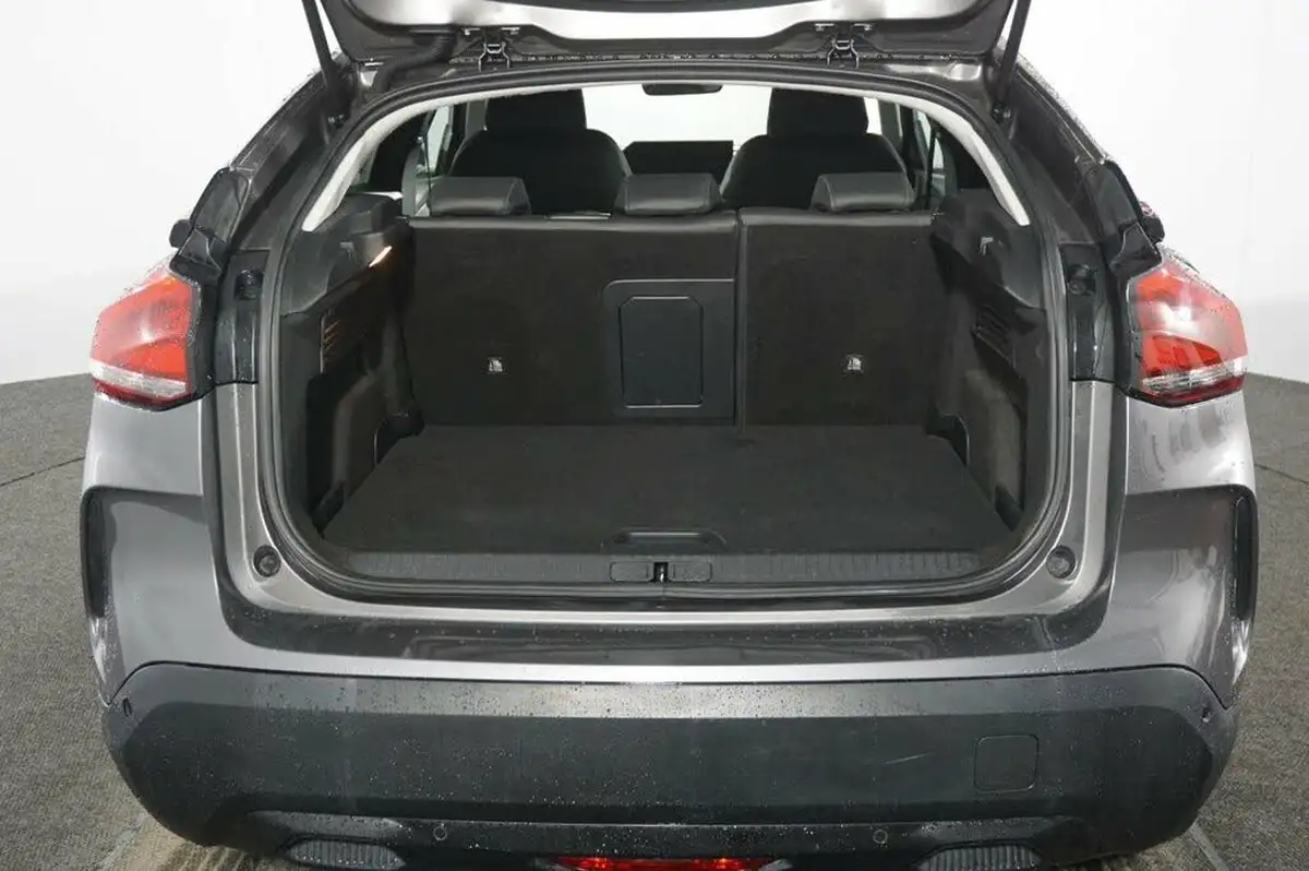 2021-citroen-c4-e-shine-plus-big-21