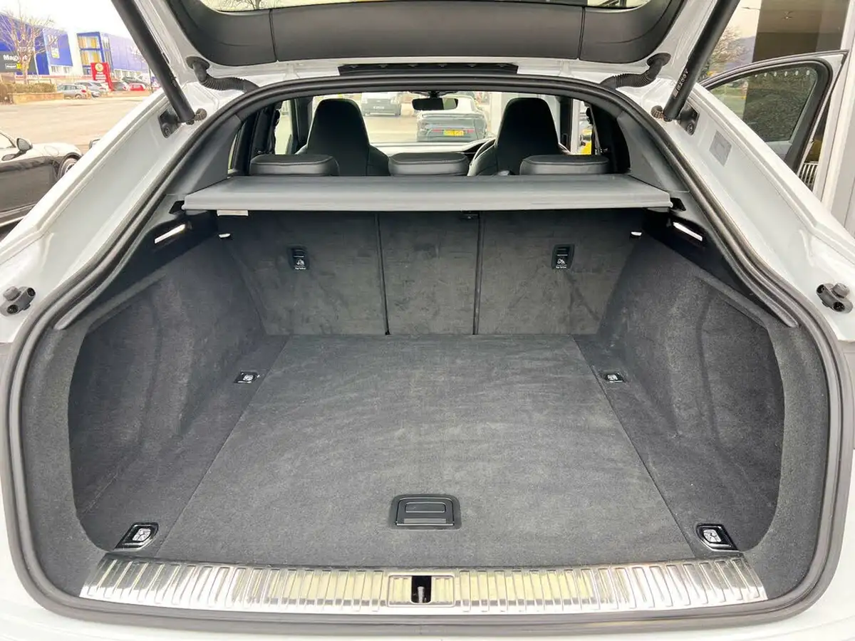 2021-audi-e-tron-50e-vorsprung-sportback-big-26