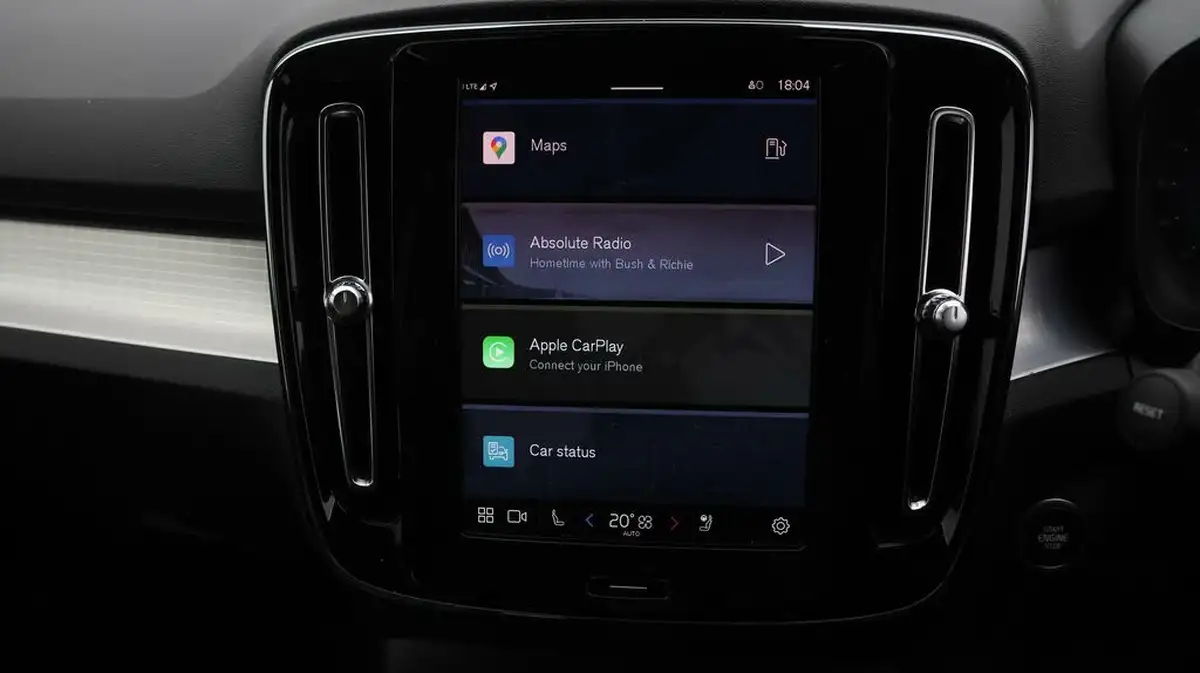 2023-volvo-xc40-20-b3-plus-big-10