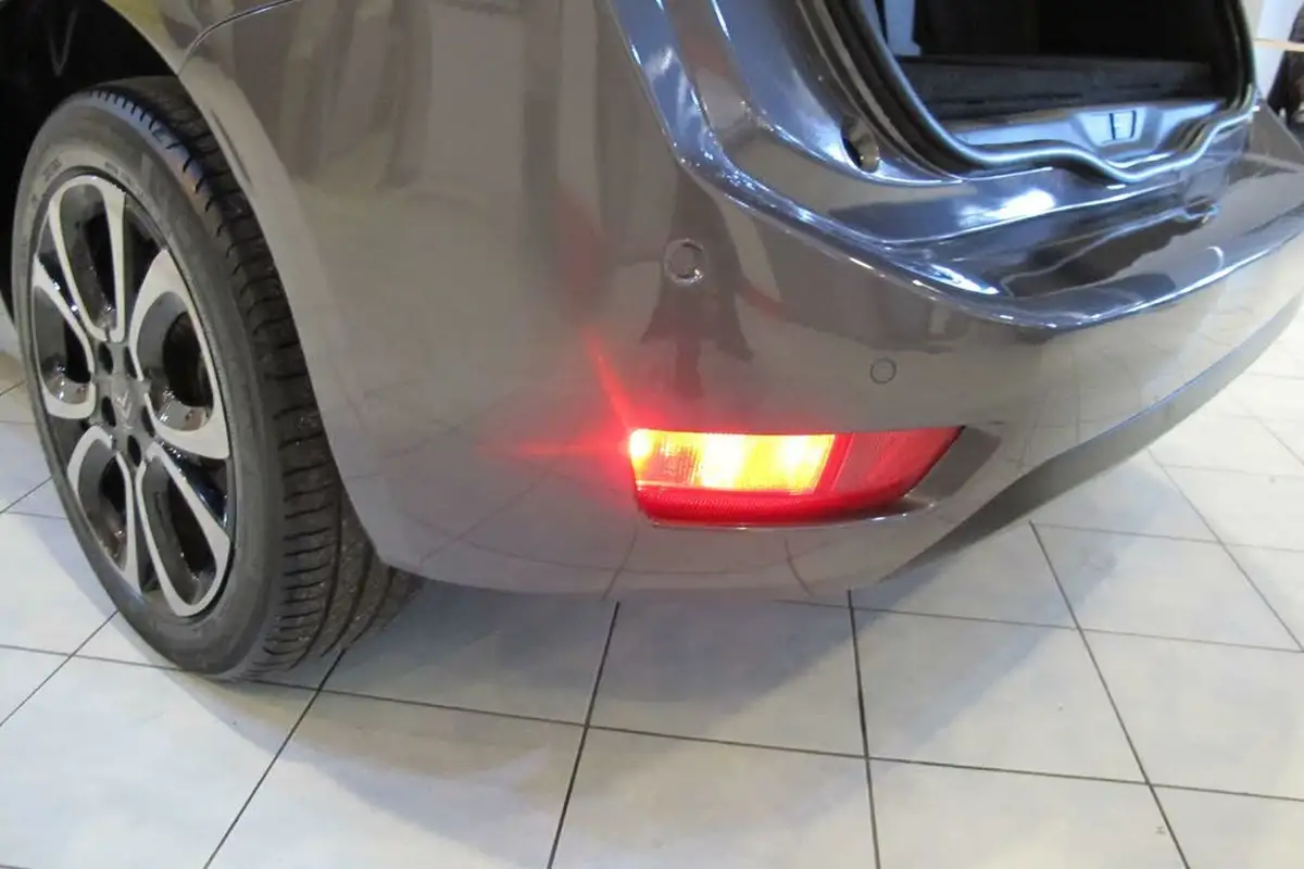 2019-citroen-grand-c4-spacetourer-12-puretech-flair-big-53