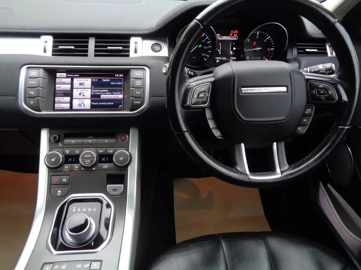 2015-land-rover-range-rover-evoque-22sd4-pure-tech-hatchback-5d-auto-big-11