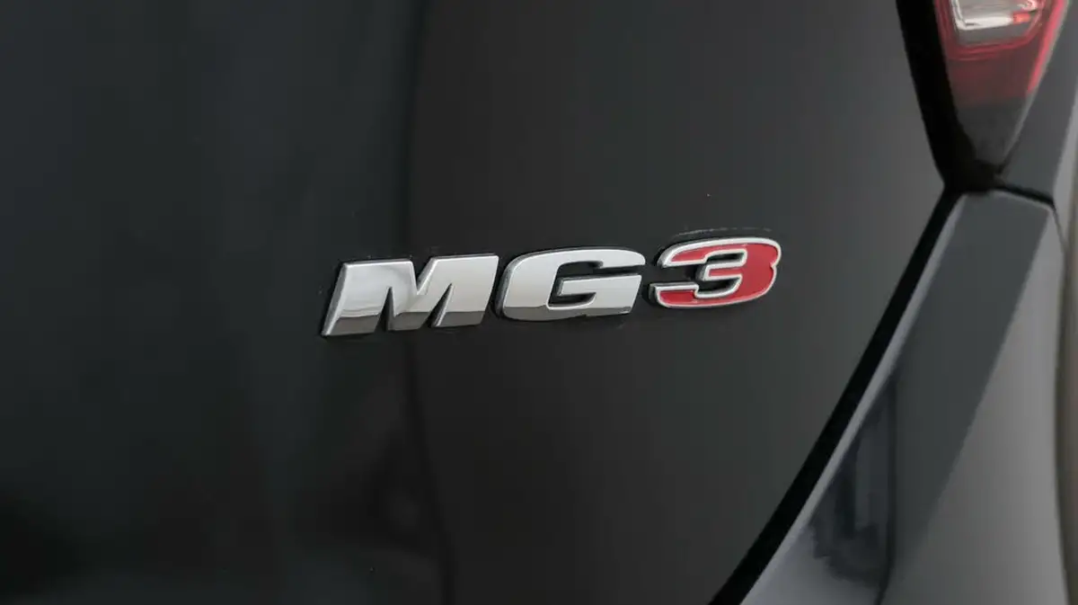 2022-mg-mg3-15-vti-tech-excite-big-21