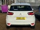 2015-citroen-c4-picasso-16bluehdi-exclusive-small-16