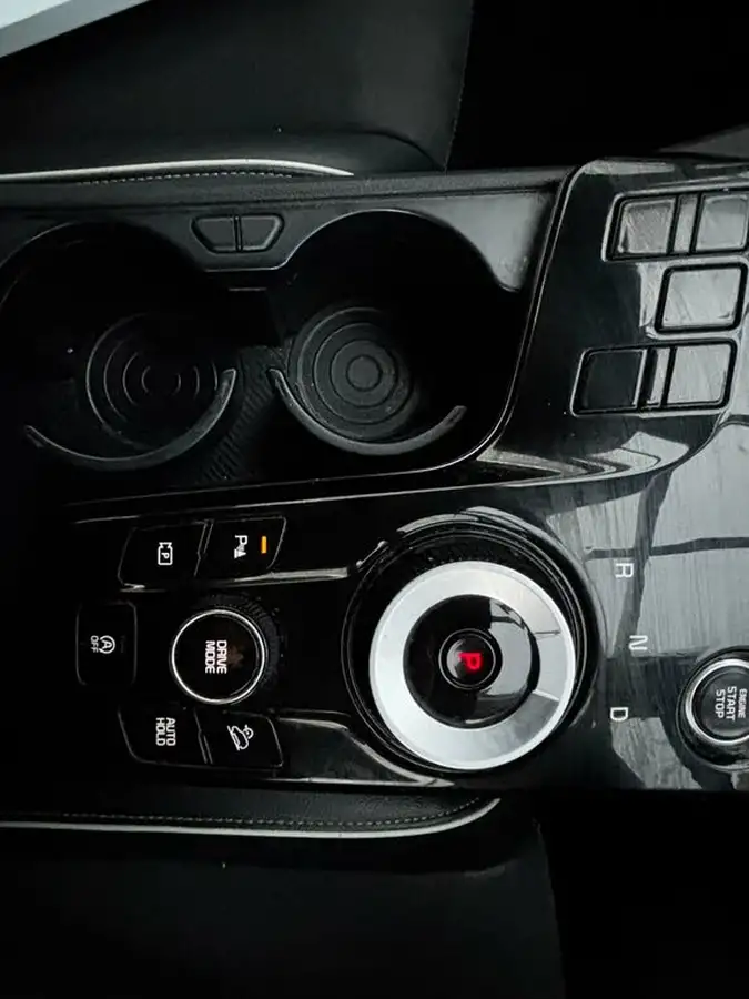 2023-kia-sportage-16-t-gdi-gt-line-148bhp-48v-dct-big-9