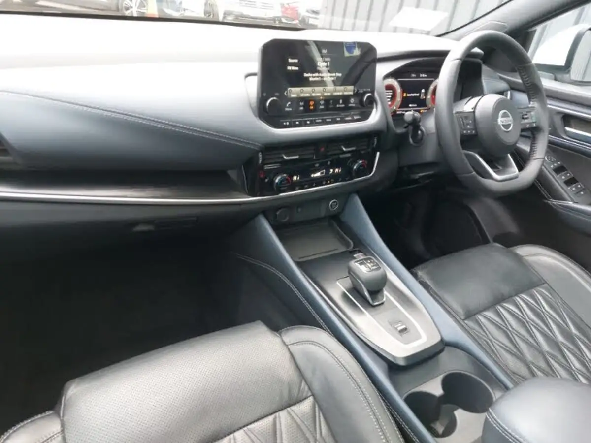 2021-nissan-qashqai-13-dig-t-tekna-xtronic-big-16