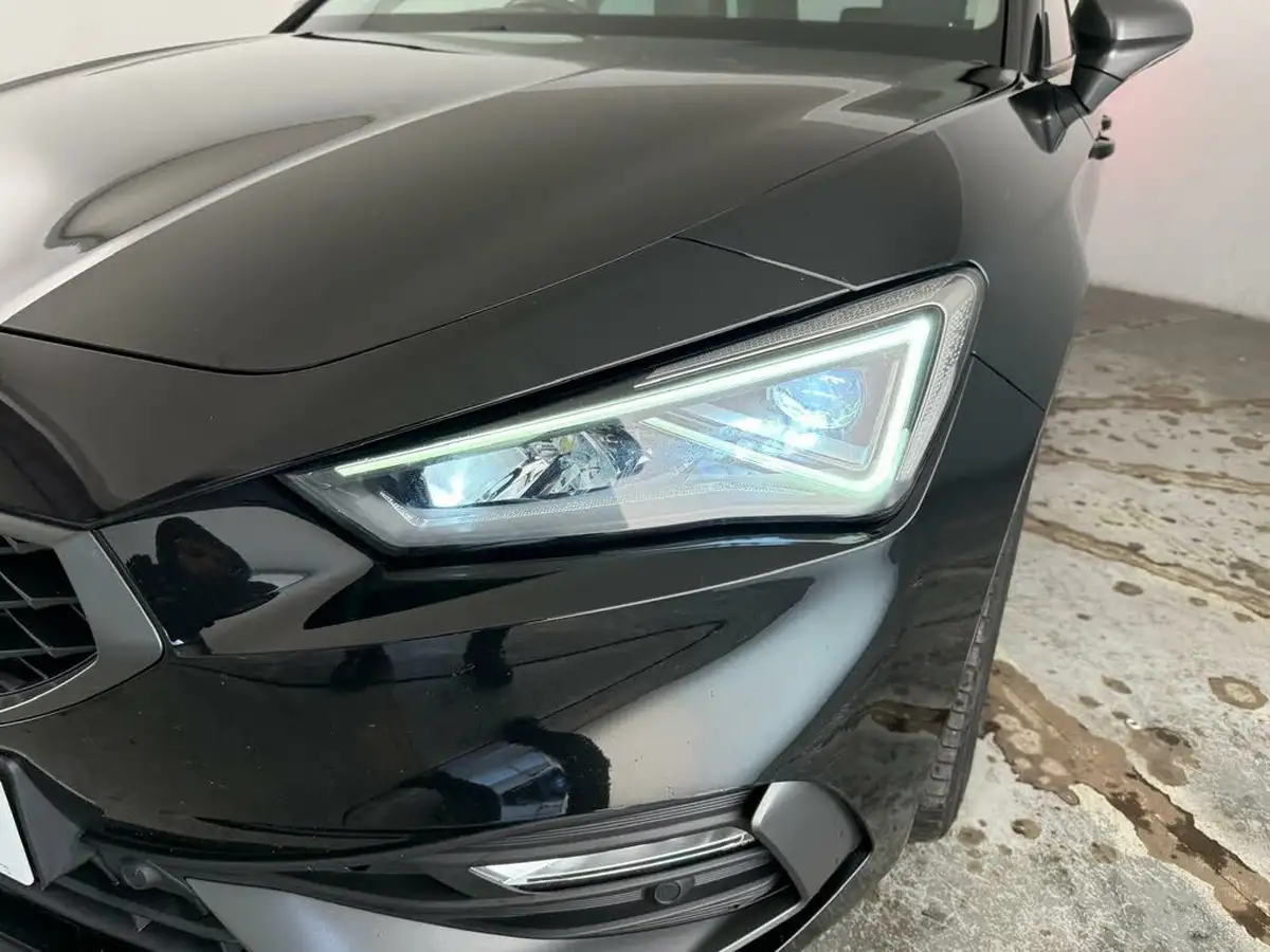 2021-seat-leon-14-e-hybrid-fr-estate-big-50