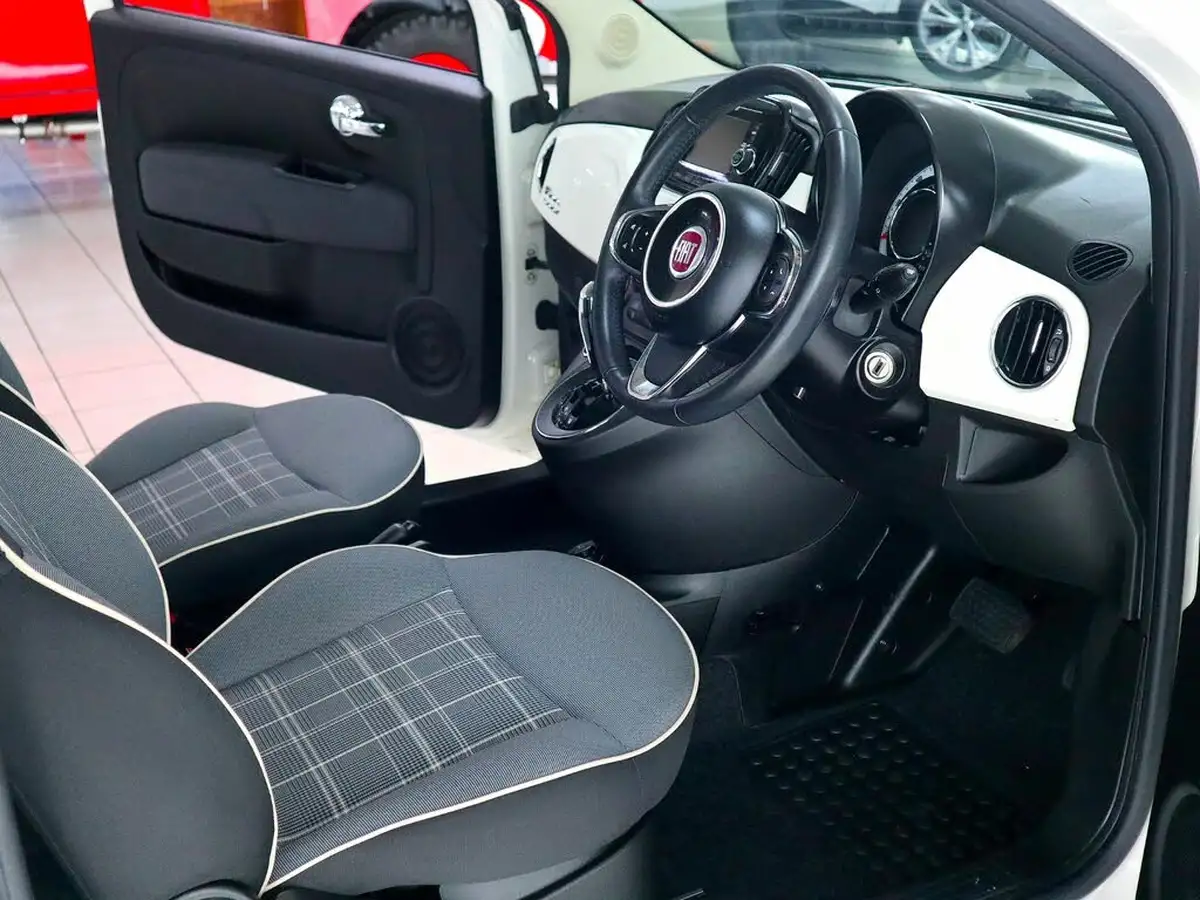 2018-fiat-500-12-lounge-dualogic-big-2