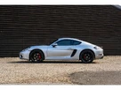 2016-porsche-cayman-718-20-small-26