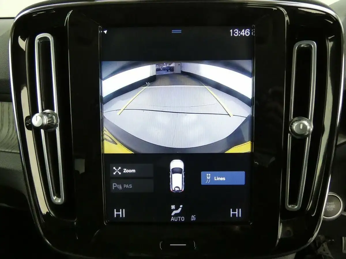 2020-volvo-xc40-15-t3-inscription-geartronic-big-11