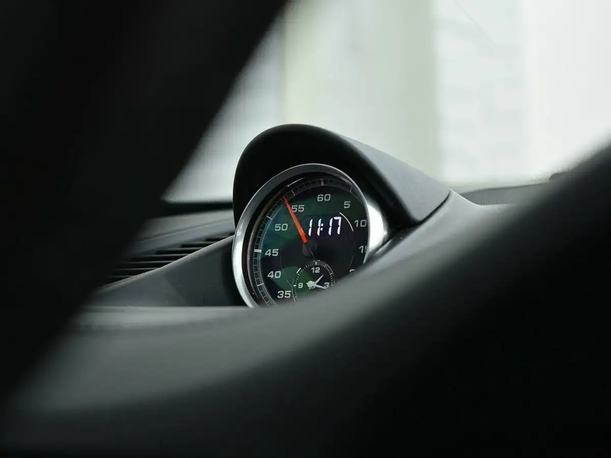 2013-porsche-911-34-carrera-coupe-pdk-big-20