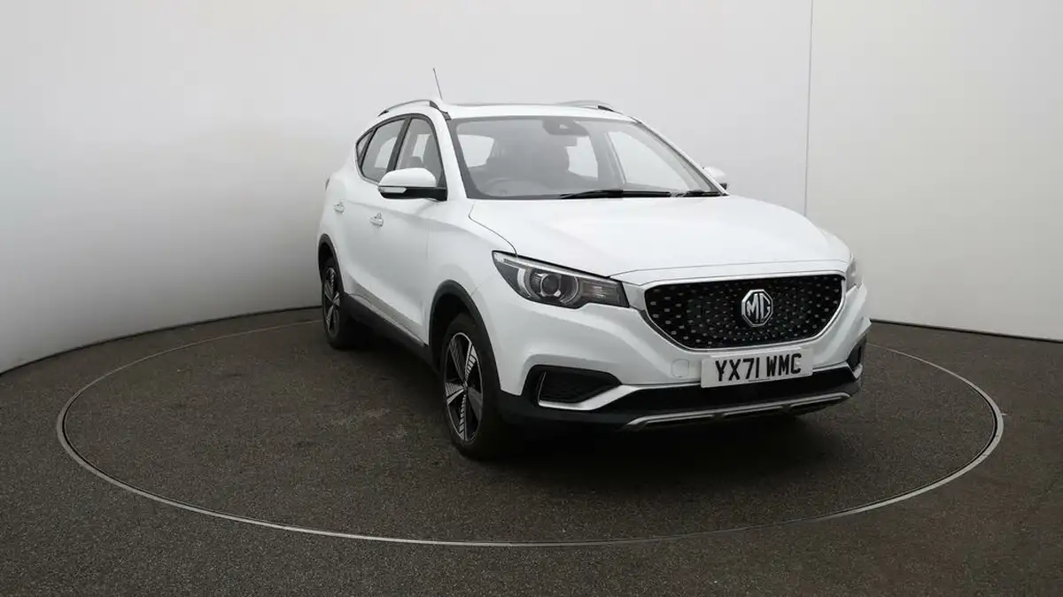 2021-mg-zs-suv-e-exclusive-ev-big-41
