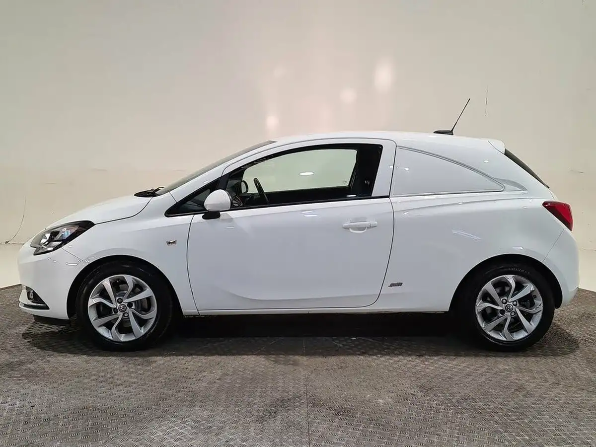 2017-vauxhall-corsavan-13cdti-sportive-big-4