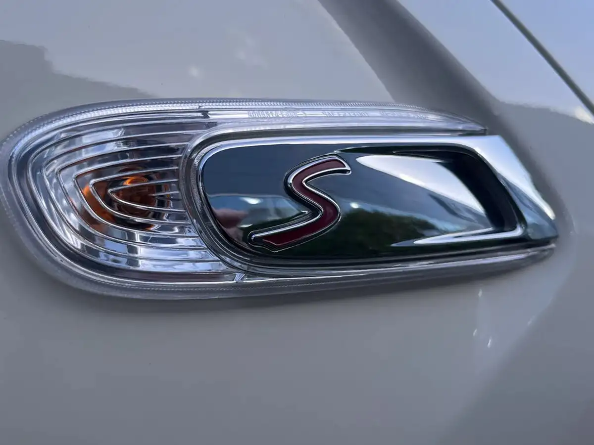 2019-mini-cooper-20-cooper-s-sport-189bhp-hatchback-3d-big-32
