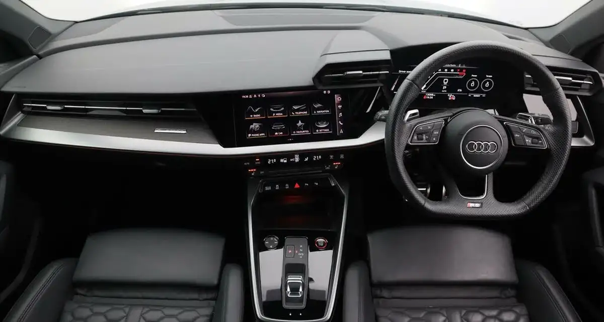 2022-audi-rs3-25-tfsi-saloon-4d-big-13