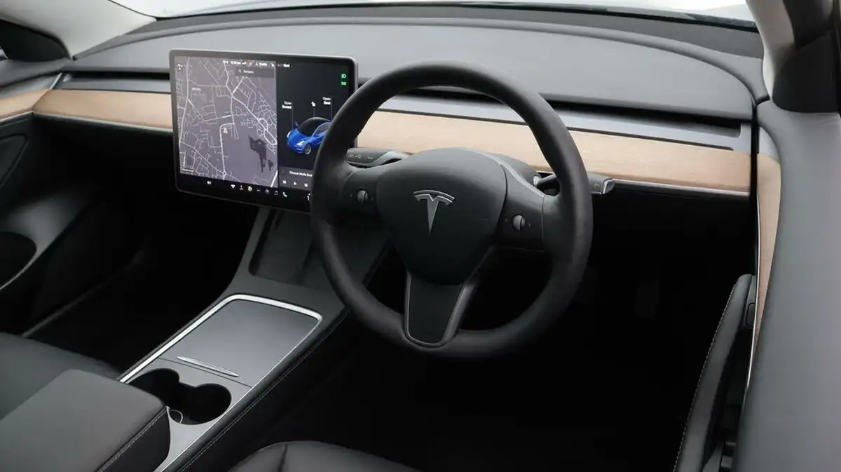 2021-tesla-model-3-e-long-range-4x4-big-9