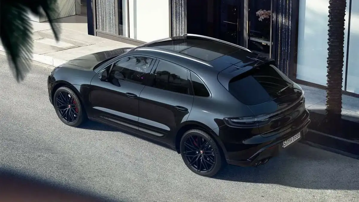 2022-porsche-macan-29-v6-gts-big-3