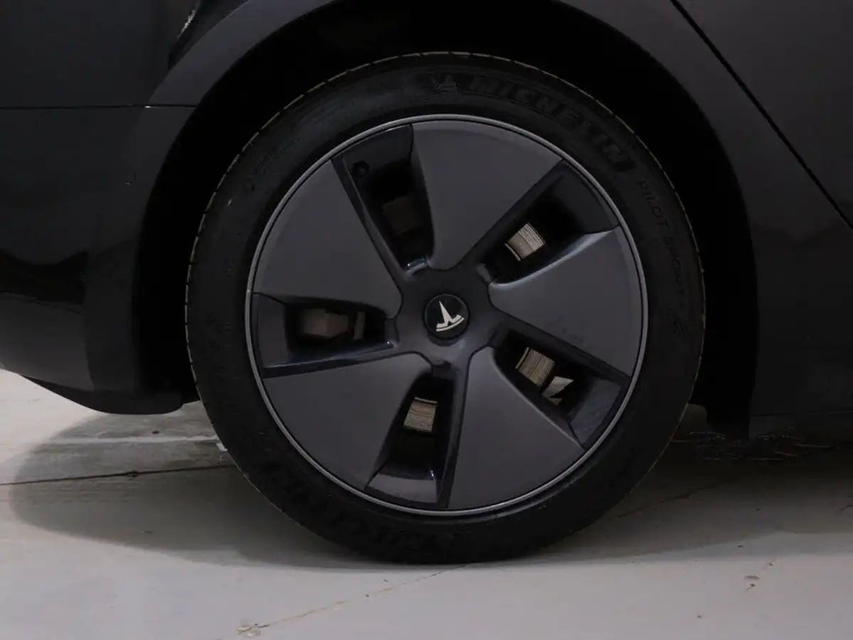 2021-tesla-model-3-e-standard-plus-big-8