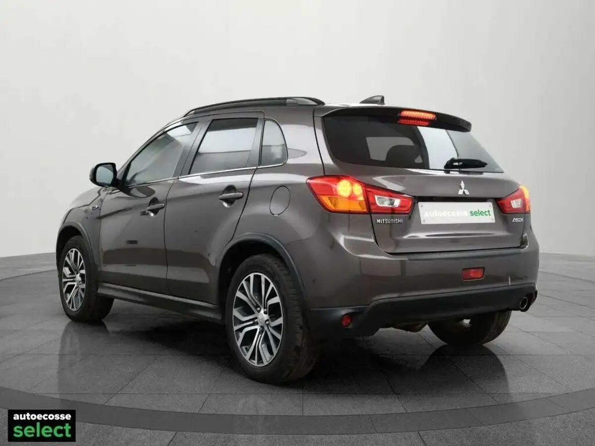 2017-mitsubishi-asx-16d-4-big-3