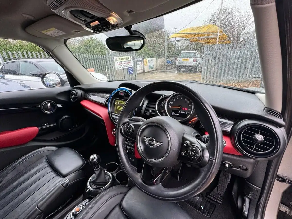 2017-mini-cooper-20-cooper-s-ss-hatchback-5d-big-22