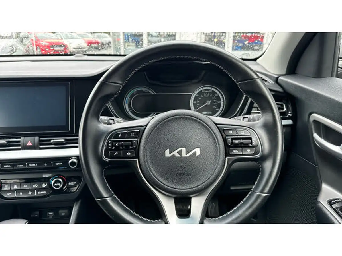 2022-kia-niro-16-gdi-2-139bhp-156kwh-big-30