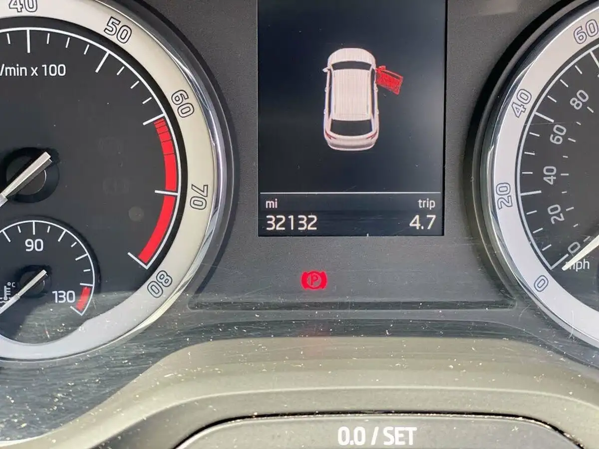 2019-skoda-karoq-15-tsi-se-l-big-21