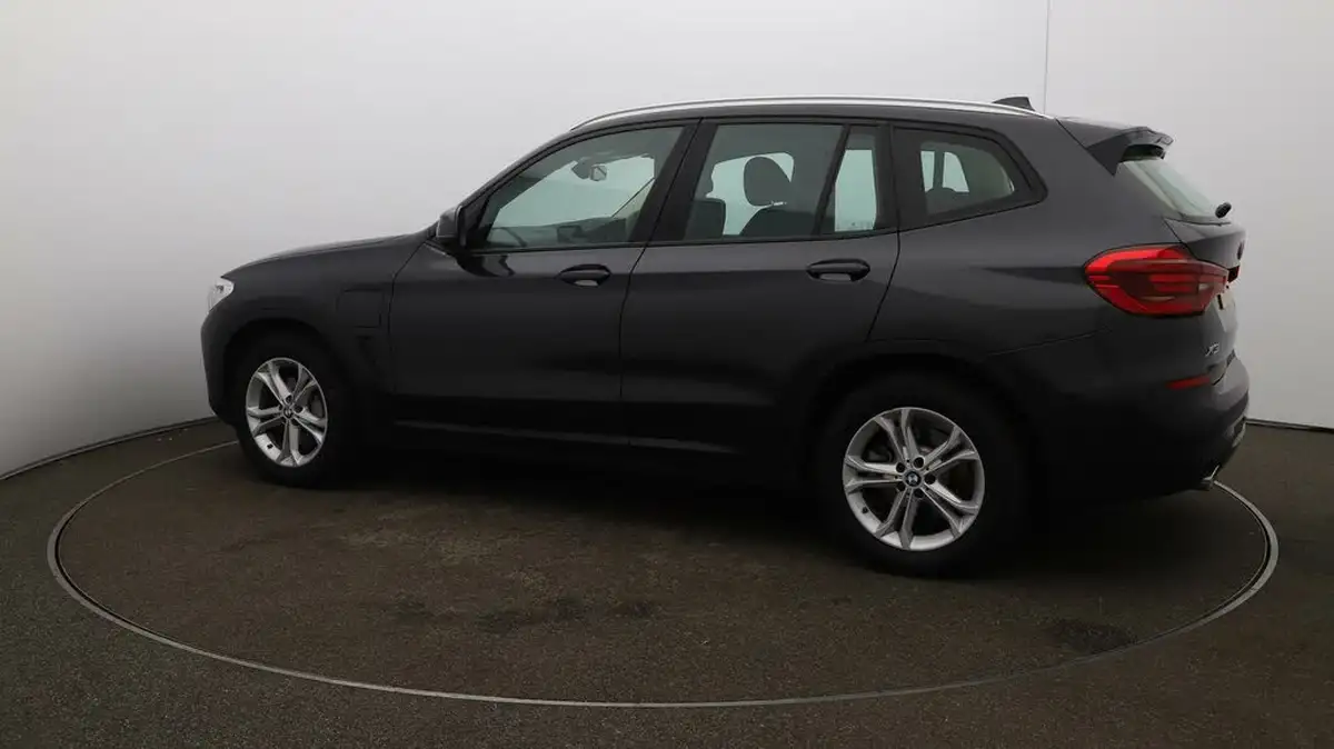 2021-bmw-x3-20-xdrive-30e-se-big-45
