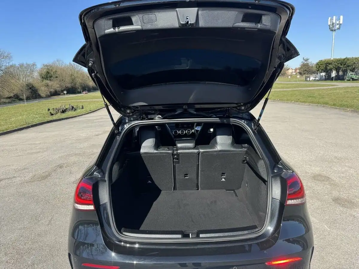 2021-mercedes-benz-a-class-13-a180-amg-line-premium-plus-edition-hatchback-5d-7g-dct-big-16